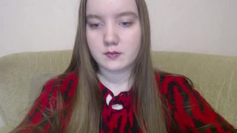 Snapshot of aquanarmin chatting on 23, 11, 2025 Josefin online show from 23, 11, 2025