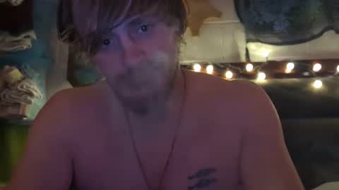 Snapshot of aquarius4220 chatting on 20, 12, 2024 Aquarius420 online show from 20, 12, 2024