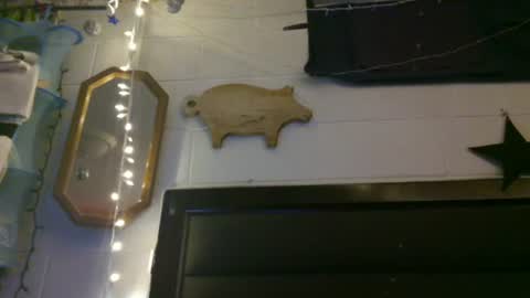 Snapshot of aquarius4220 chatting on 1, 3, 2025 Aquarius420 online show from 1, 3, 2025