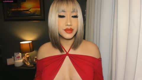 Snapshot of aqueenofcumxx chatting on 9, 12, 2024 Alicia online show from 9, 12, 2024