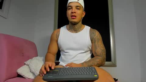 Snapshot of aquiles_elpapi chatting on 20, 9, 2025 AquilesElpapi online show from 20, 9, 2025
