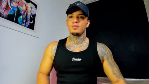 Snapshot of aquiles_elpapi chatting on 9, 10, 2025 AquilesElpapi online show from 9, 10, 2025