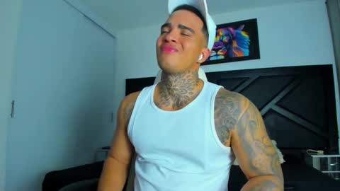 Snapshot of aquiles_elpapi chatting on 13, 11, 2025 AquilesElpapi online show from 13, 11, 2025