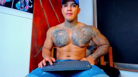 Snapshot of aquiles_elpapi chatting on 23, 11, 2025 AquilesElpapi online show from 23, 11, 2025
