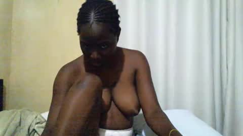 Snapshot of ara_bellah chatting on 3, 11, 2025 ara bellah online show from 3, 11, 2025