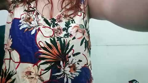 Snapshot of arabella77 chatting on 16, 12, 2025 arabella77 online show from 16, 12, 2025