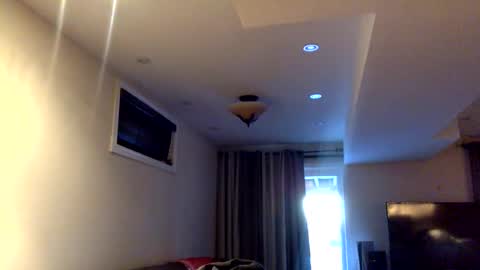Snapshot of arabiandream21 chatting on 8, 3, 2025 Knowledgeiskeyy online show from 8, 3, 2025