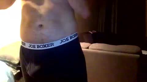 Snapshot of arabiandream21 chatting on 12, 10, 2025 Knowledgeiskeyy online show from 12, 10, 2025