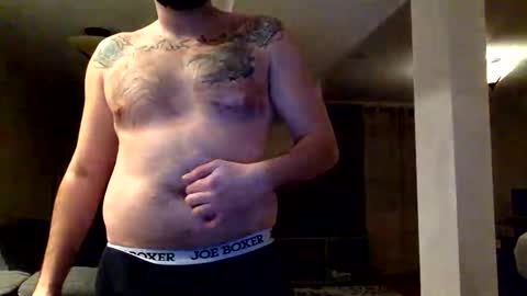 Snapshot of arabiandream21 chatting on 16, 12, 2025 Knowledgeiskeyy online show from 16, 12, 2025