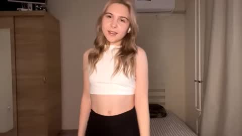 Emi online show from 12, 11, 2025