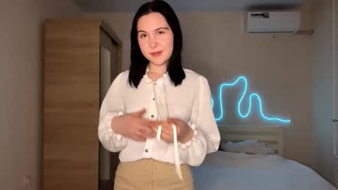 Emi online show from 15, 3, 2026