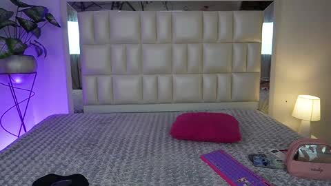   online show from 18, 12, 2024