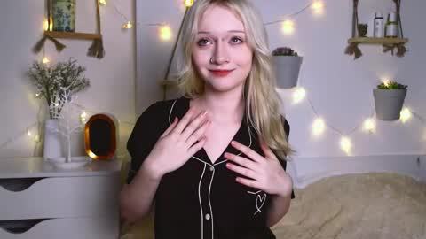 Jenny online show from 26, 9, 2025
