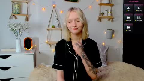 Jenny online show from 6, 11, 2025