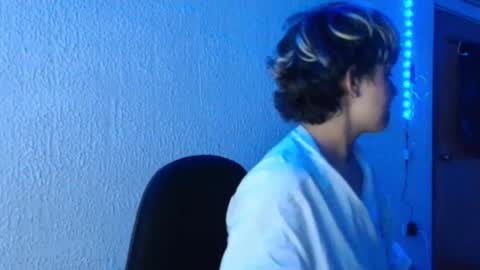 ares online show from 19, 2, 2025