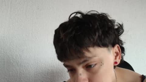 ares online show from 28, 2, 2025