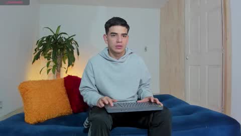 Snapshot of ares_johnsonn chatting on 3, 11, 2025 Ares online show from 3, 11, 2025