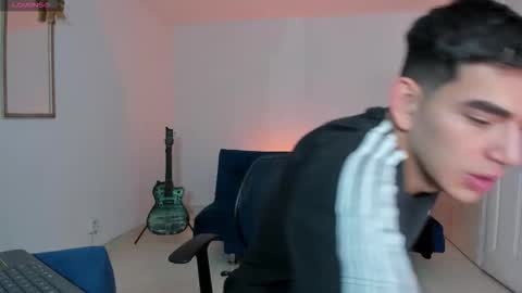 Snapshot of ares_johnsonn chatting on 6, 11, 2025 Ares online show from 6, 11, 2025