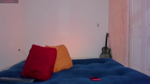 Snapshot of ares_johnsonn chatting on 18, 11, 2025 Ares online show from 18, 11, 2025