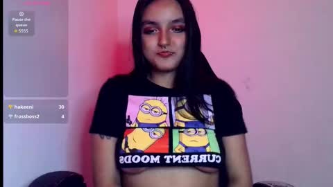 Snapshot of ari_20_ chatting on 14, 11, 2025 Bella online show from 14, 11, 2025