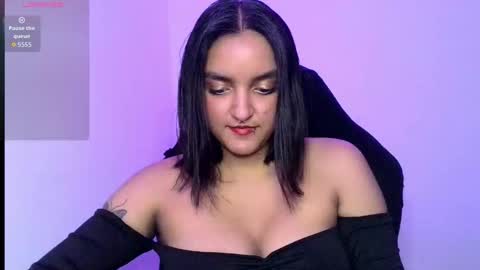 Snapshot of ari_20_ chatting on 19, 11, 2025 Bella online show from 19, 11, 2025