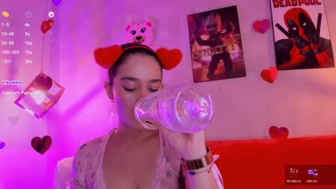 Snapshot of ari_baker chatting on 14, 2, 2025 Arianna Baker online show from 14, 2, 2025