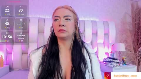 ari_lynn_ online show from 25, 2, 2026
