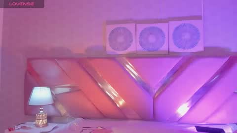 Ari  online show from 22, 12, 2024