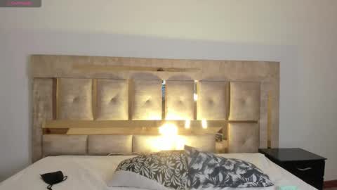 Ari  online show from 12, 11, 2025