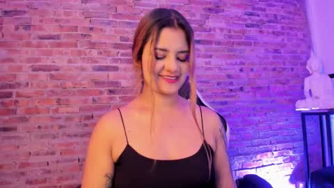 Snapshot of ari_white8 chatting on 12, 2, 2025 Ari online show from 12, 2, 2025