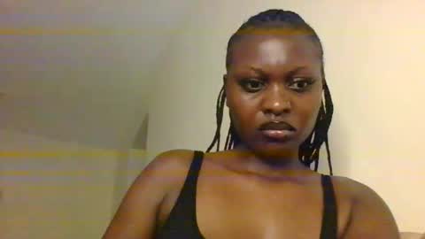 aria_bella25 online show from 13, 3, 2026