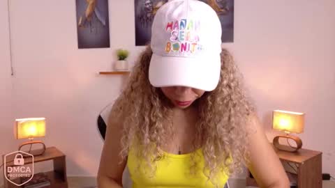 aria_bliss_01 online show from 6, 11, 2025