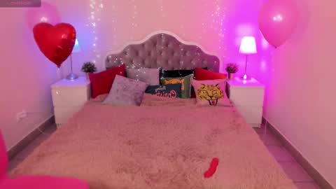 aria_blisss online show from 14, 2, 2025