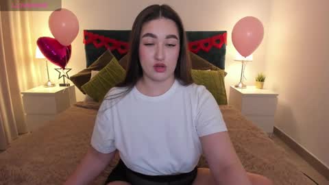 aria_blisss online show from 19, 2, 2025