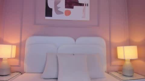 Aria  online show from 21, 12, 2025