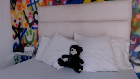 Snapshot of aria_martiin chatting on 4, 12, 2024 aria online show from 4, 12, 2024