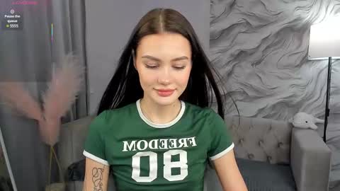 Snapshot of aria_mila chatting on 9, 9, 2025 aria_mila online show from 9, 9, 2025