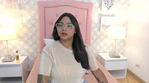 Snapshot of aria_star7 chatting on 7, 10, 2025 aria_star7 online show from 7, 10, 2025