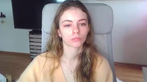 AriaCreazy online show from 9, 2, 2026