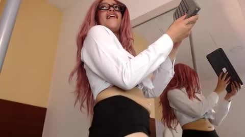 Snapshot of ariadnaaa_ chatting on 14, 12, 2025 Ariadna online show from 14, 12, 2025