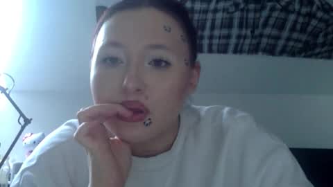 Snapshot of ariakinkygirl chatting on 12, 3, 2026 Aria online show from 12, 3, 2026