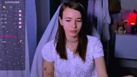 Ari online show from 10, 11, 2025