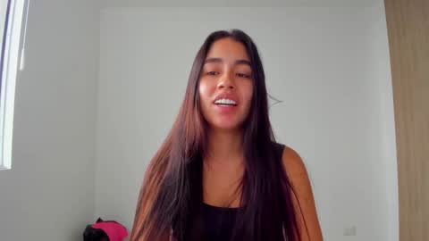 Snapshot of ariamontgomeryyy chatting on 3, 12, 2025 Aria Montgomery online show from 3, 12, 2025