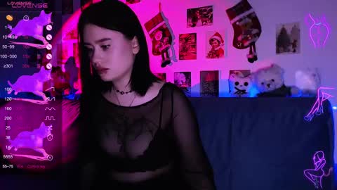 Snapshot of ariamorgan_ chatting on 6, 12, 2024 Aria online show from 6, 12, 2024