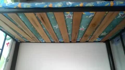 Ariana  online show from 5, 2, 2026