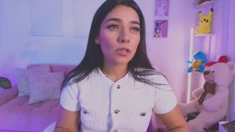   online show from 15, 9, 2025