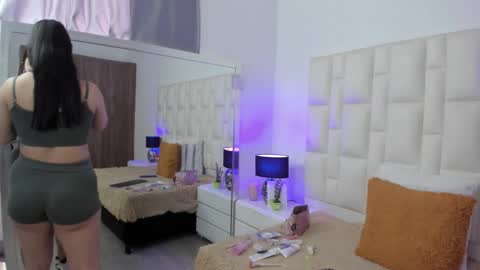 Snapshot of ariana_rouse_ chatting on 13, 3, 2026 ariana online show from 13, 3, 2026