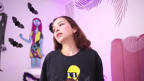 Snapshot of arianaa_jones chatting on 23, 10, 2025 online show from 23, 10, 2025