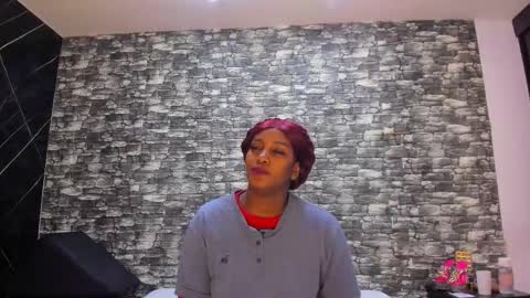 Snapshot of arianaablack chatting on 9, 10, 2025 Ariana online show from 9, 10, 2025