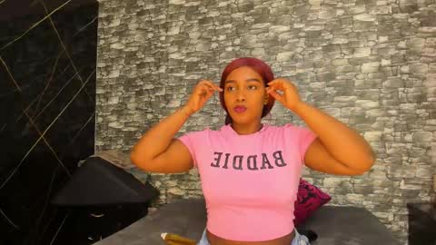 Snapshot of arianaablack chatting on 14, 10, 2025 Ariana online show from 14, 10, 2025